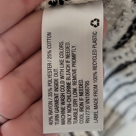 Merona women's sweater size Large - Picture 3 of 6